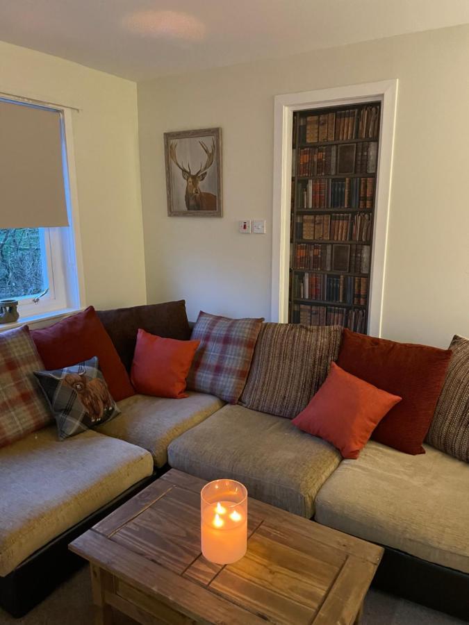 Charleston Apartment Self Catering 5 Min Drive From Town Centre Inverness Bagian luar foto