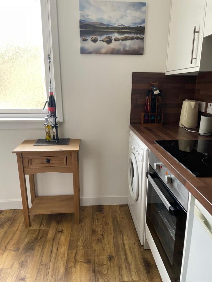 Charleston Apartment Self Catering 5 Min Drive From Town Centre Inverness Bagian luar foto