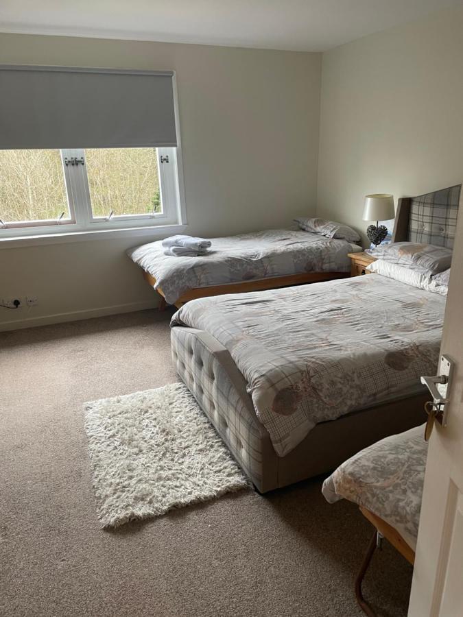 Charleston Apartment Self Catering 5 Min Drive From Town Centre Inverness Bagian luar foto