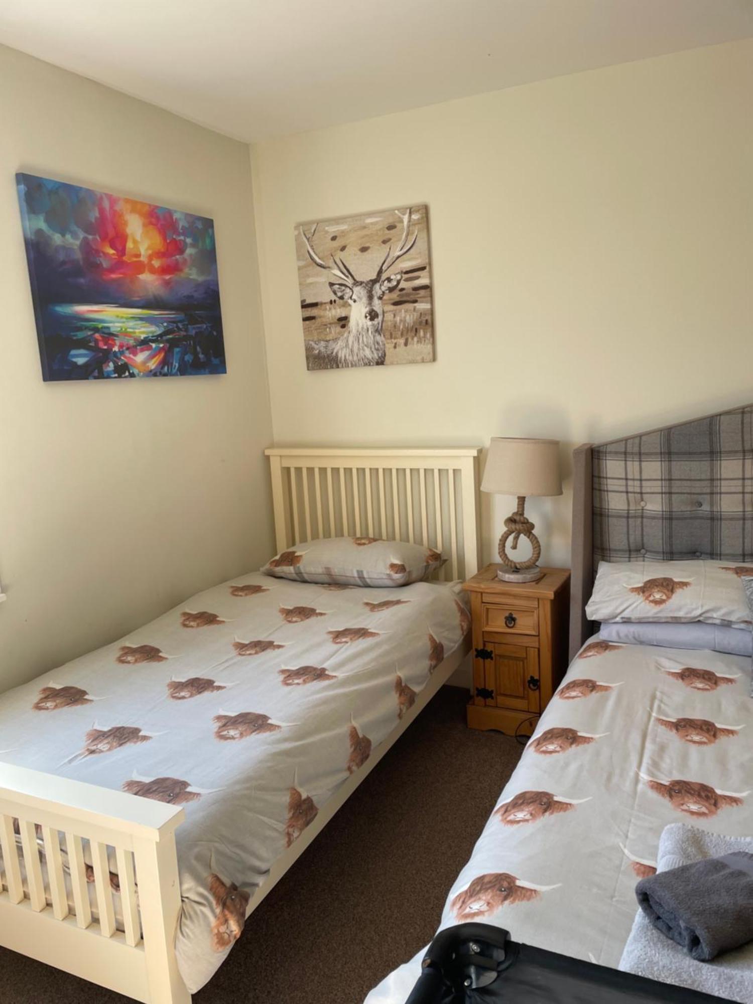 Charleston Apartment Self Catering 5 Min Drive From Town Centre Inverness Bagian luar foto